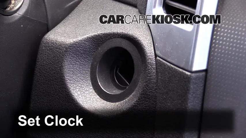 2008 Jeep Grand Cherokee Laredo 3.0L V6 Turbo Diesel Clock
